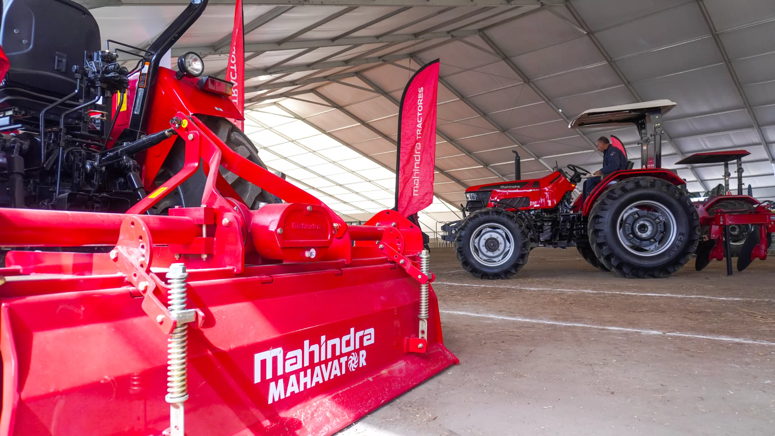 mahindra 1